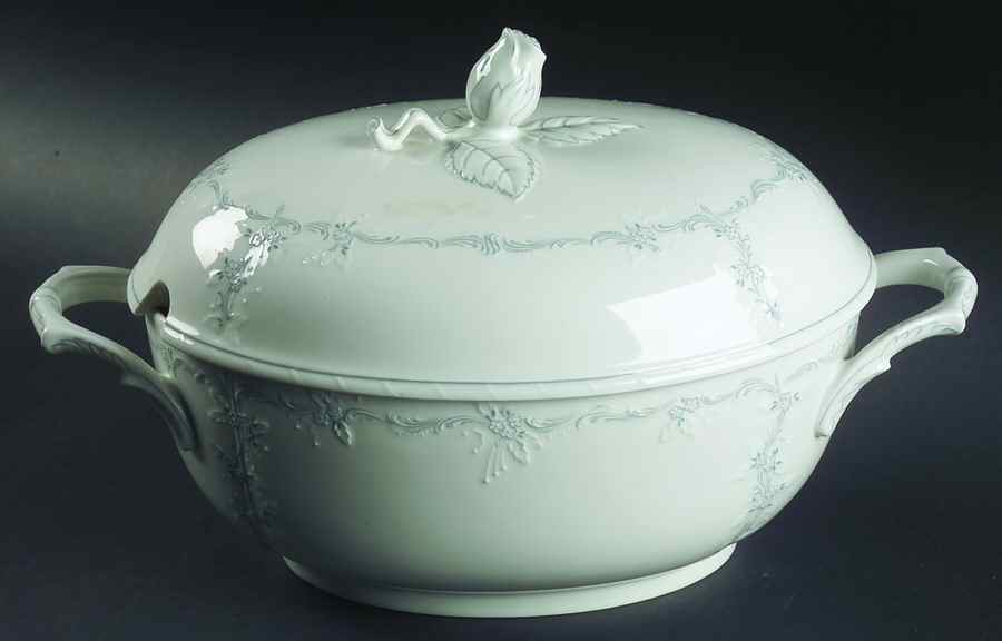 Midinette Tureen &  Lid by Kaiser-1