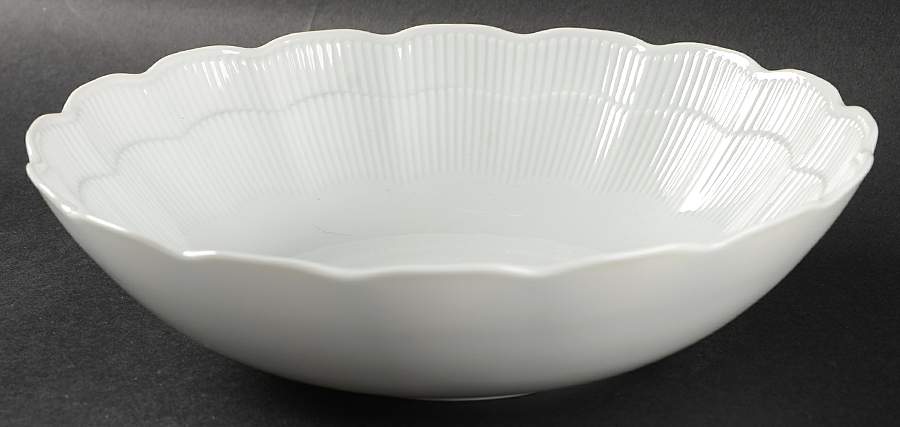Romantica All White 9" Salad Serving Bowl by Kaiser-1