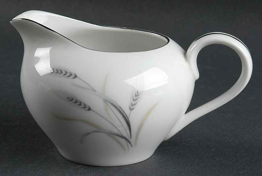 Silver Rhythm Creamer by Kaysons Import Company-1