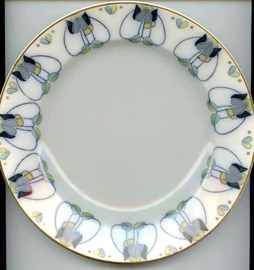 Tulip Dinner Plate by Keeling & Co-1