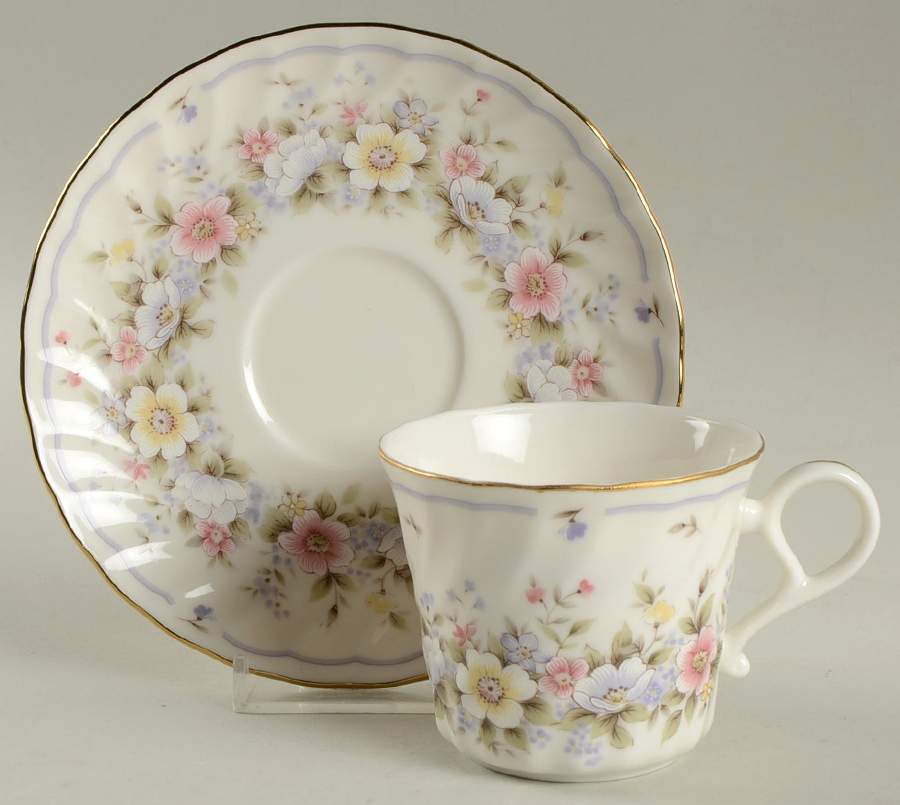 Grace Flat Cup & Saucer Set by Keito-1