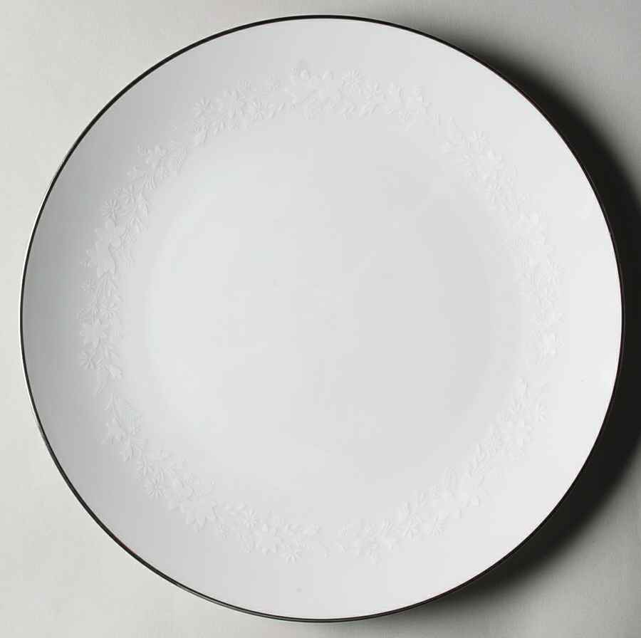 Venetian Lace Dinner Plate by Kenmark-1