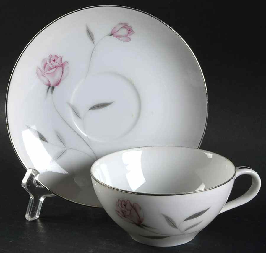 Innocence Flat Cup & Saucer Set by Knight Crest-1
