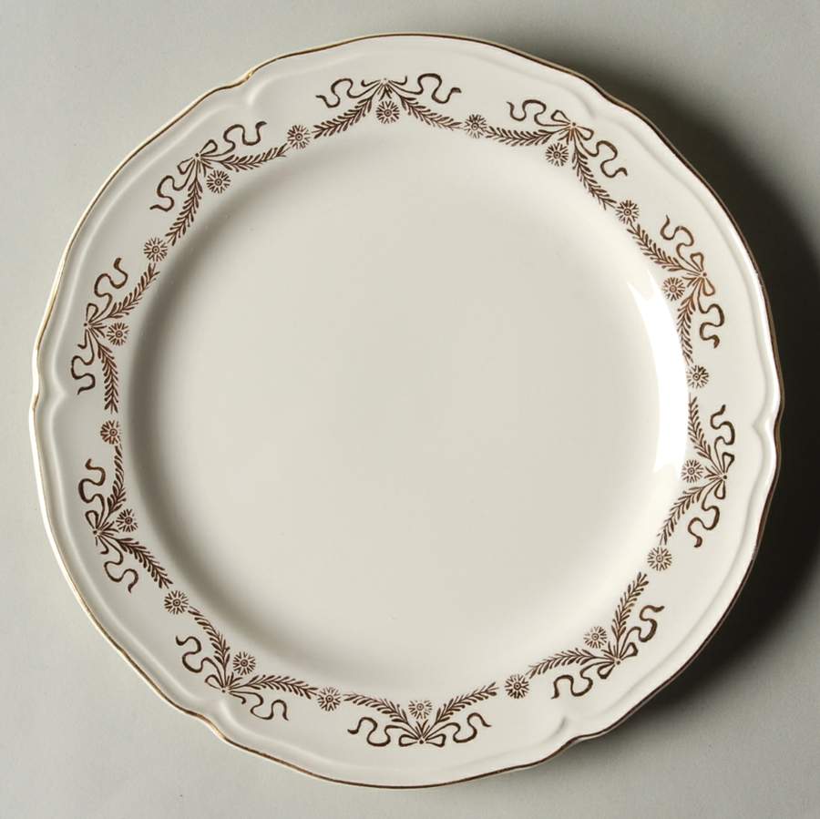 KNO10 Dessert/Pie Plate by Edwin Knowles-1