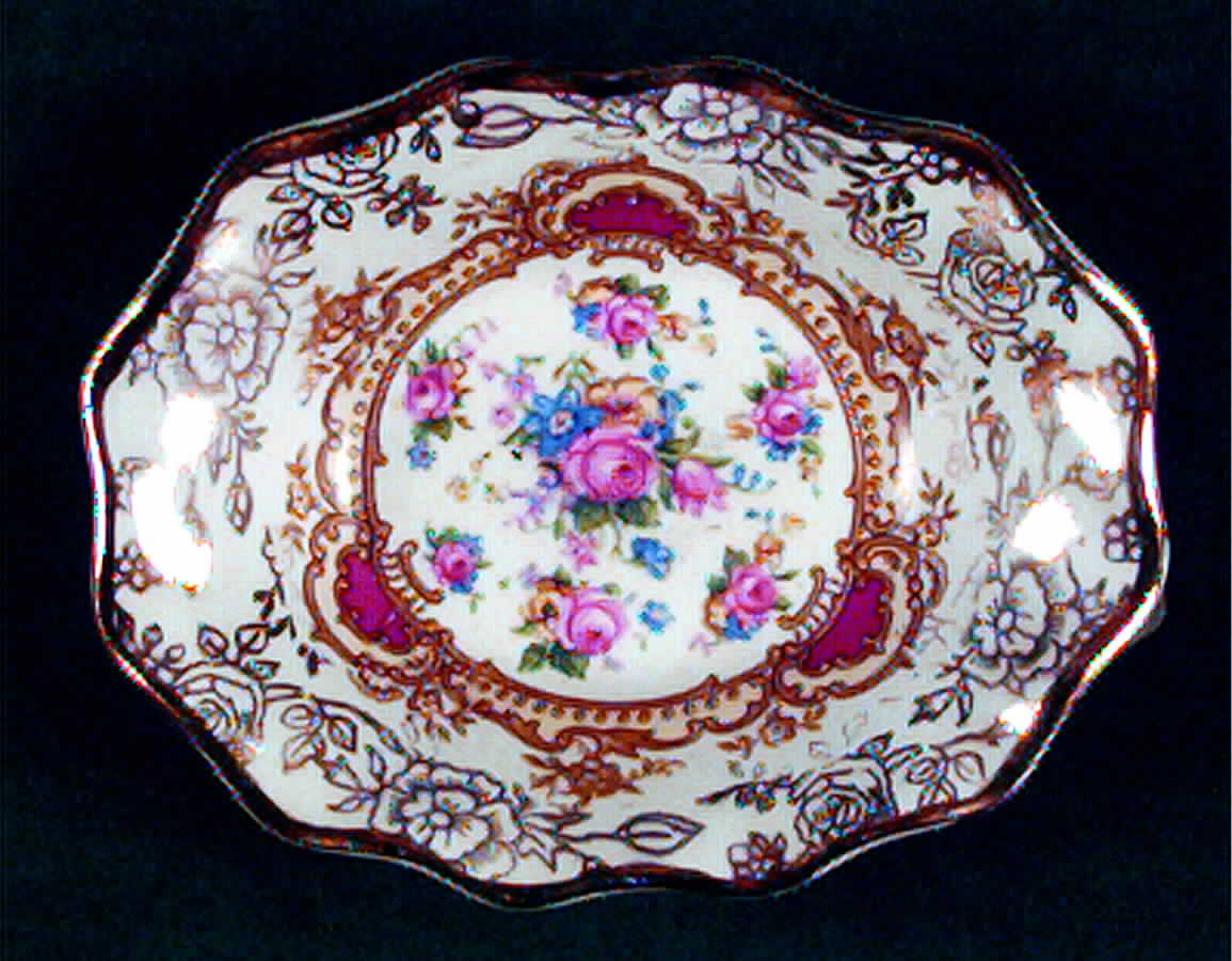 Pompadour (England) Nut Dish by James Kent (England)-1