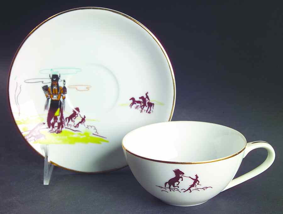 KNX1 Flat Cup & Saucer Set by Knox-1
