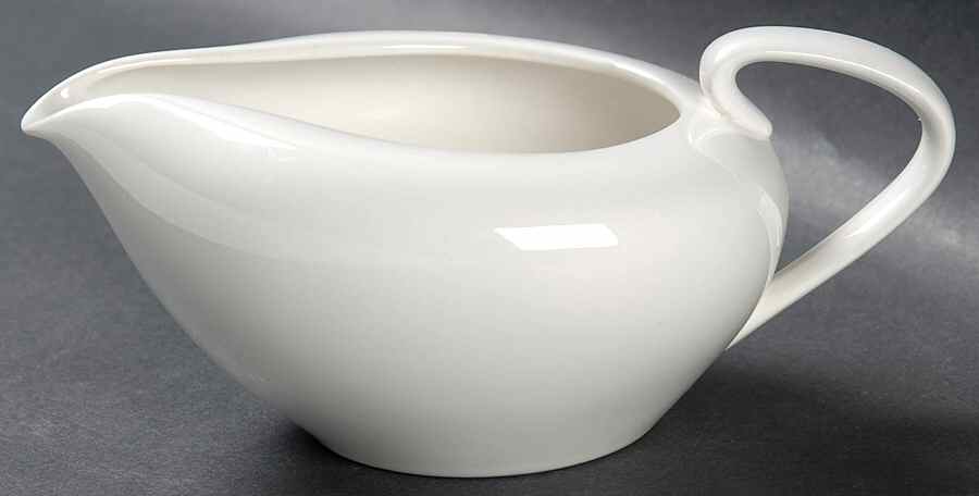 Snowcrest Creamer by Kokura-1