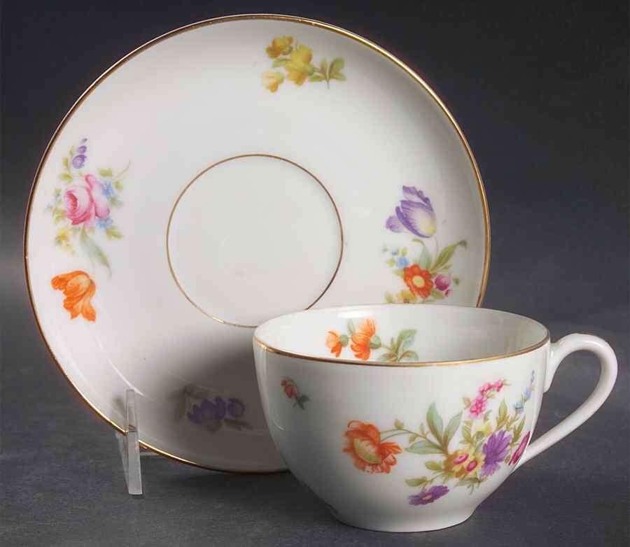 KPM2 Flat Cup & Saucer Set by KPM-1