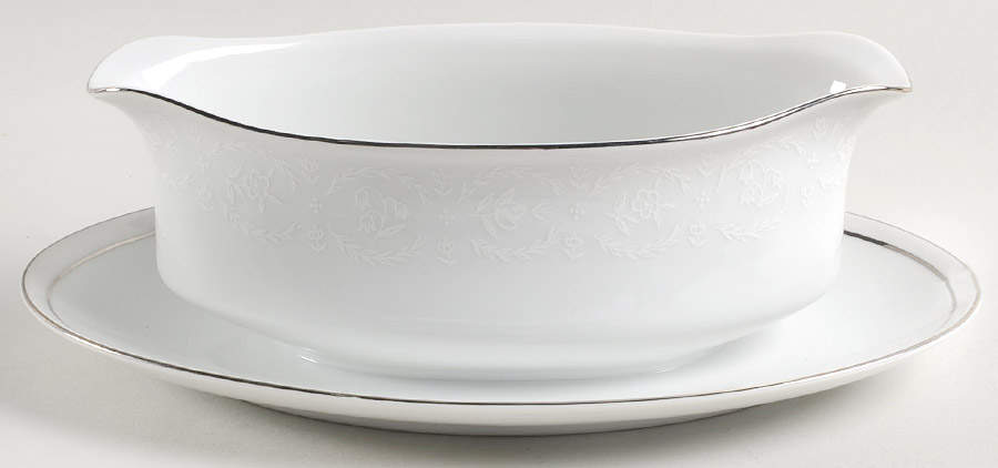 Petite Fleurs Gravy Boat with Attached Underplate by Kessington-1