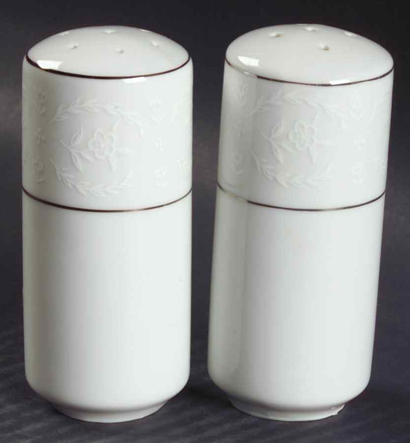 Petite Fleurs Salt & Pepper Set by Kessington-1