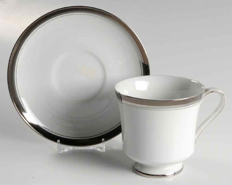 Victoria Footed Cup & Saucer Set by Kessington-1