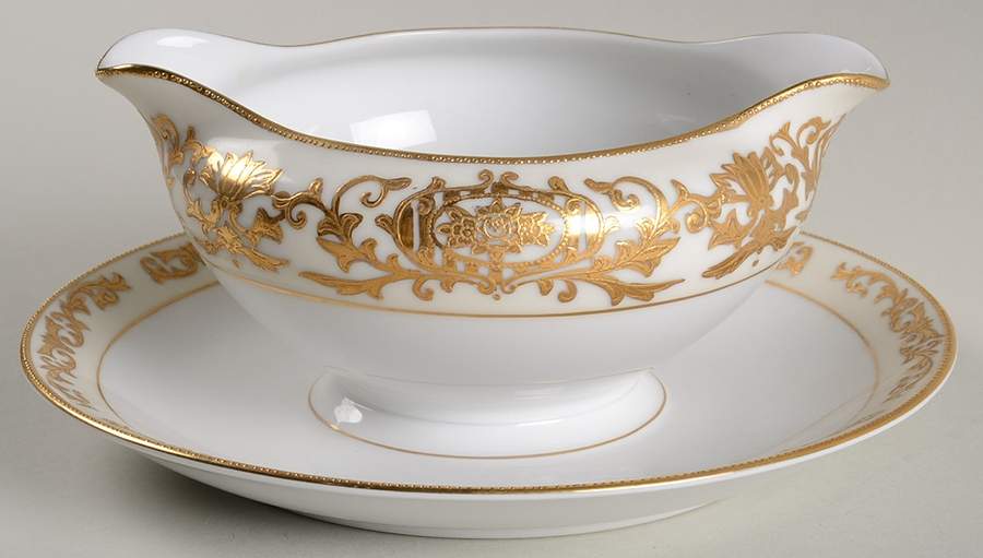 Regina Gravy Boat with Attached Underplate by Kyoto-1