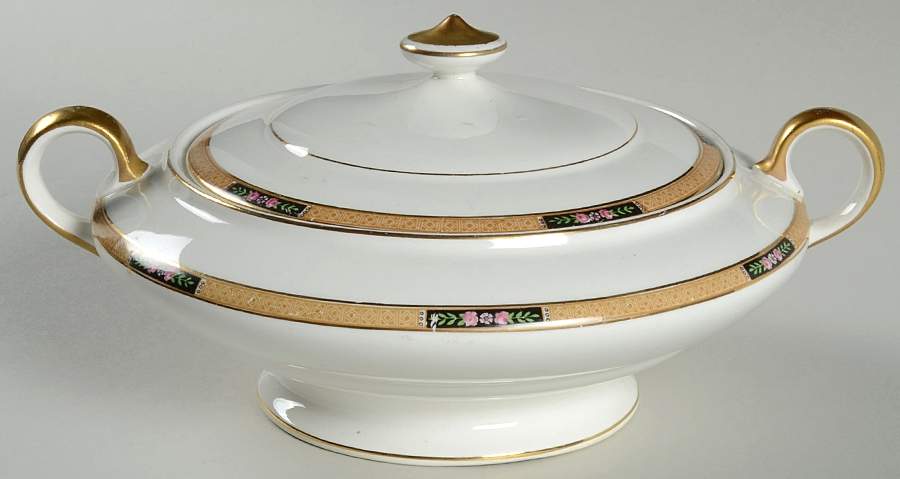 KTK11 Round Covered Vegetable by Knowles, Taylor & Knowles-1