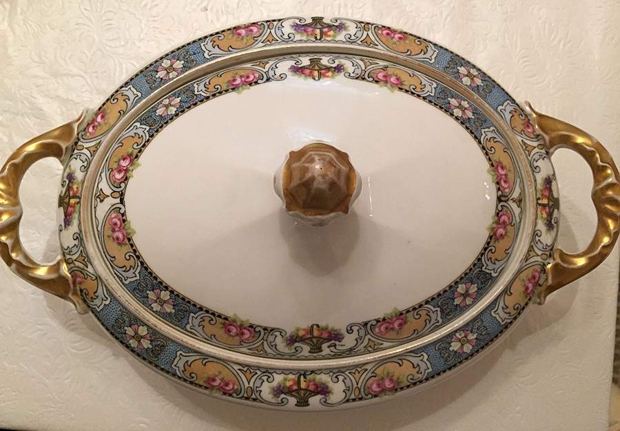 KOE4 Oval Covered Vegetable by Koenigszelt-1