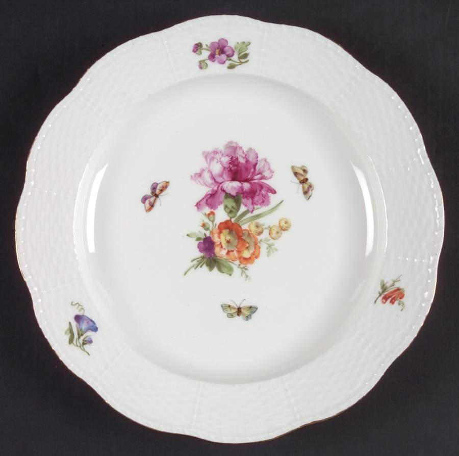 KPM74 Dinner Plate by KPM-1