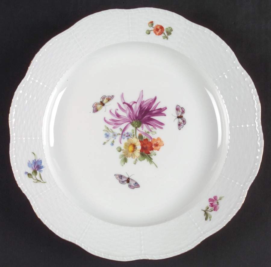 KPM74 Dinner Plate by KPM-1