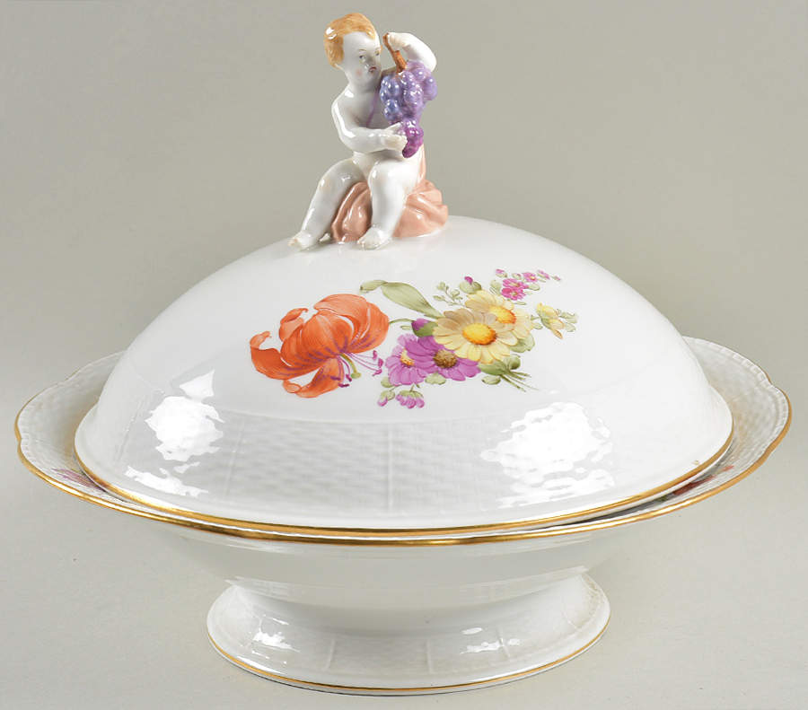 KPM74 Round Covered Vegetable by KPM-1