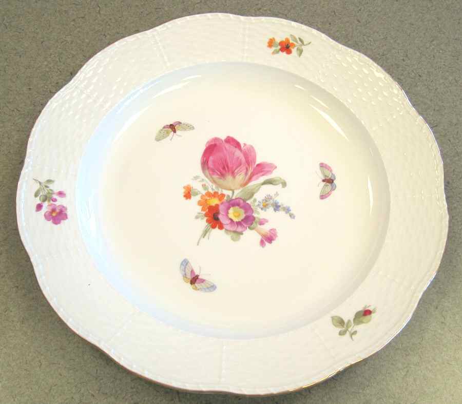 KPM74 Dinner Plate by KPM-1