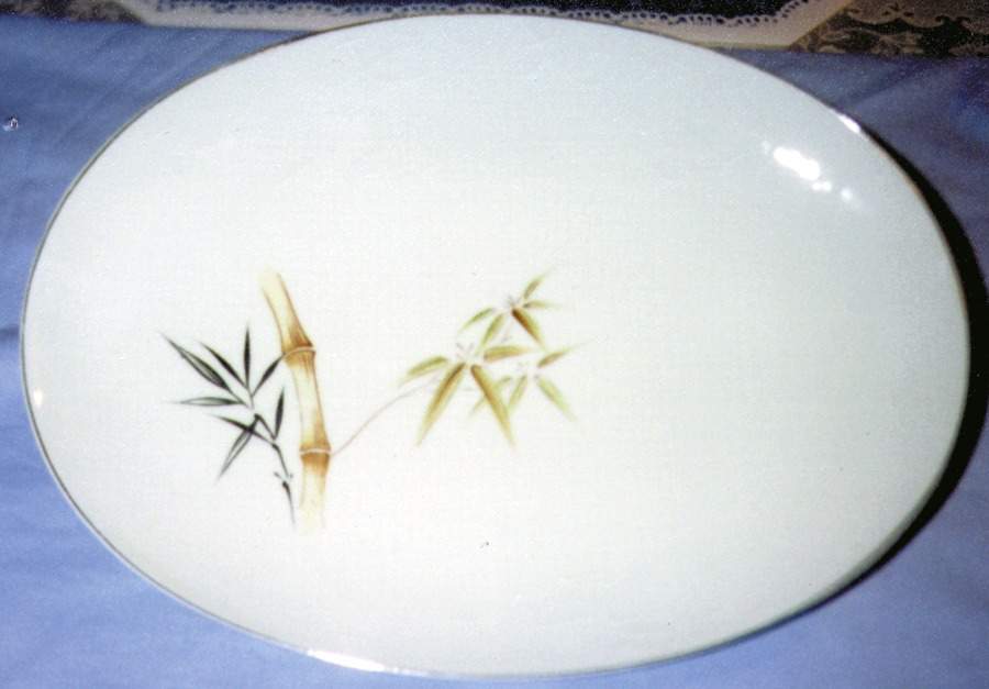 KIE1 14" Oval Serving Platter by King Rose-1
