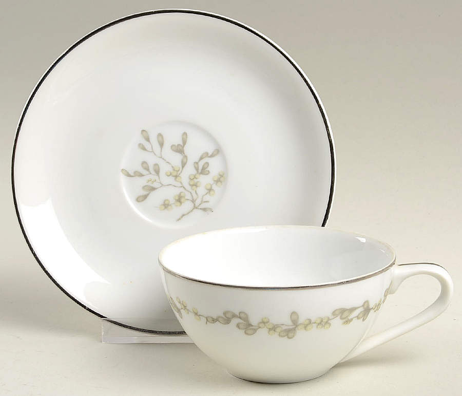Mistletoe Flat Cup & Saucer Set by Knox-1