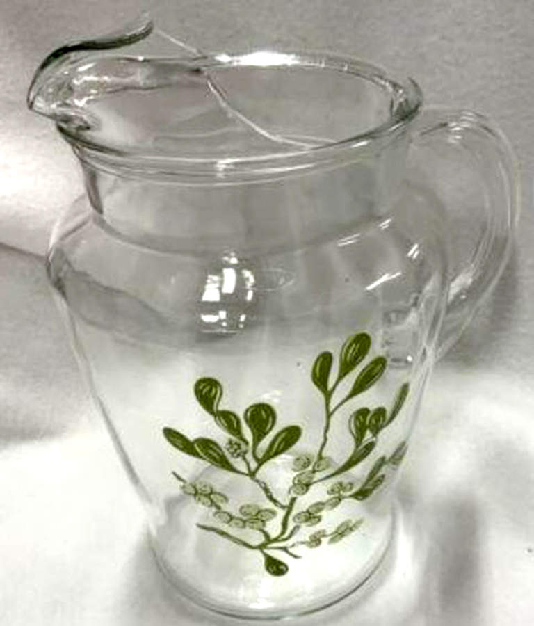 Mistletoe Glassware Pitcher by Knox-1