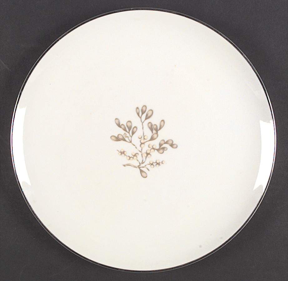 Mistletoe Dinner Plate by Knox-1