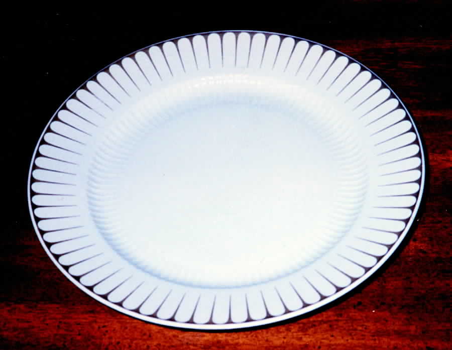 KAI11 Dinner Plate by Kaiser-1