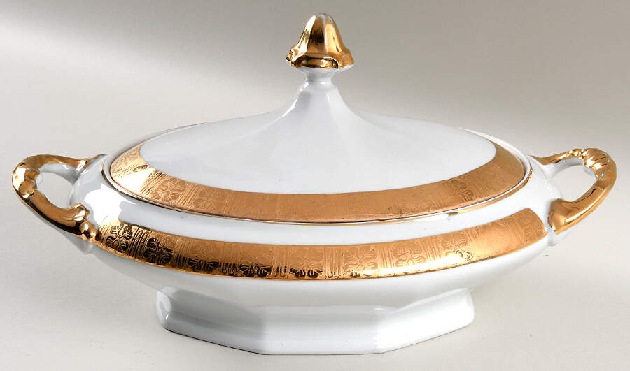 KOE7 Oval Covered Vegetable by Koenigszelt-1