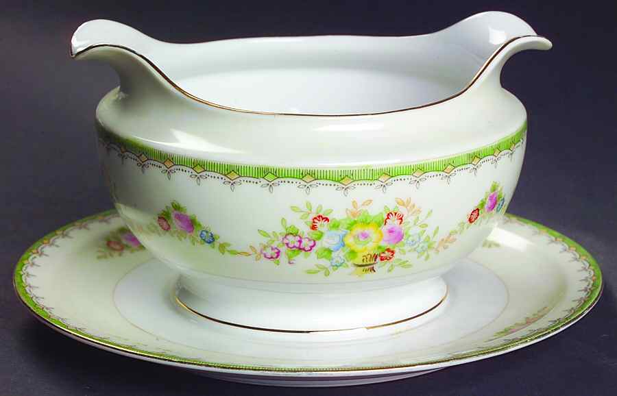 KIK47 Gravy Boat with Attached Underplate by Kikusui-1