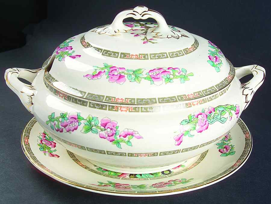 5800 Tureen & Lid w/Underplate by Keeling & Co-1