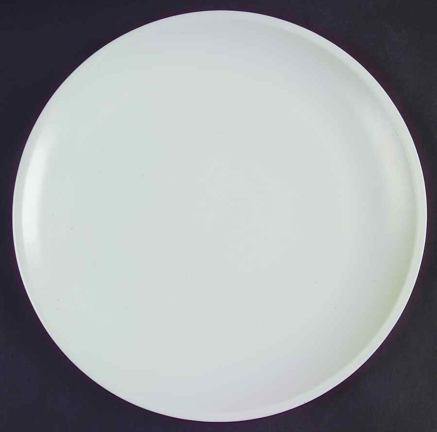 Chic Er By the Dozen White Dinner Plate by Kenneth Cole Reaction-1