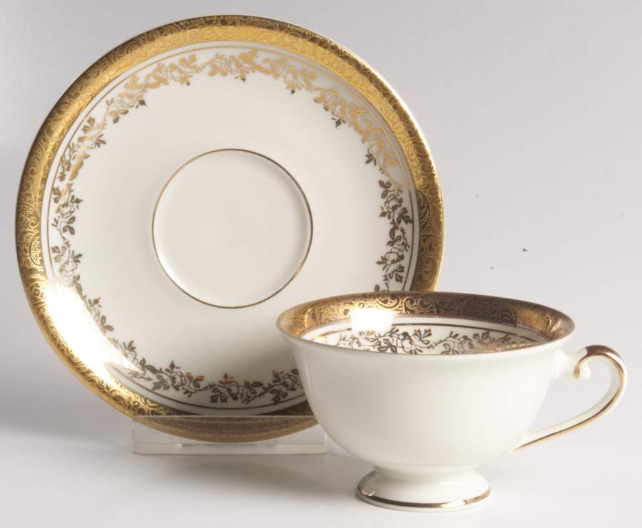 Olympia Footed Cup & Saucer Set by Kaiser-1