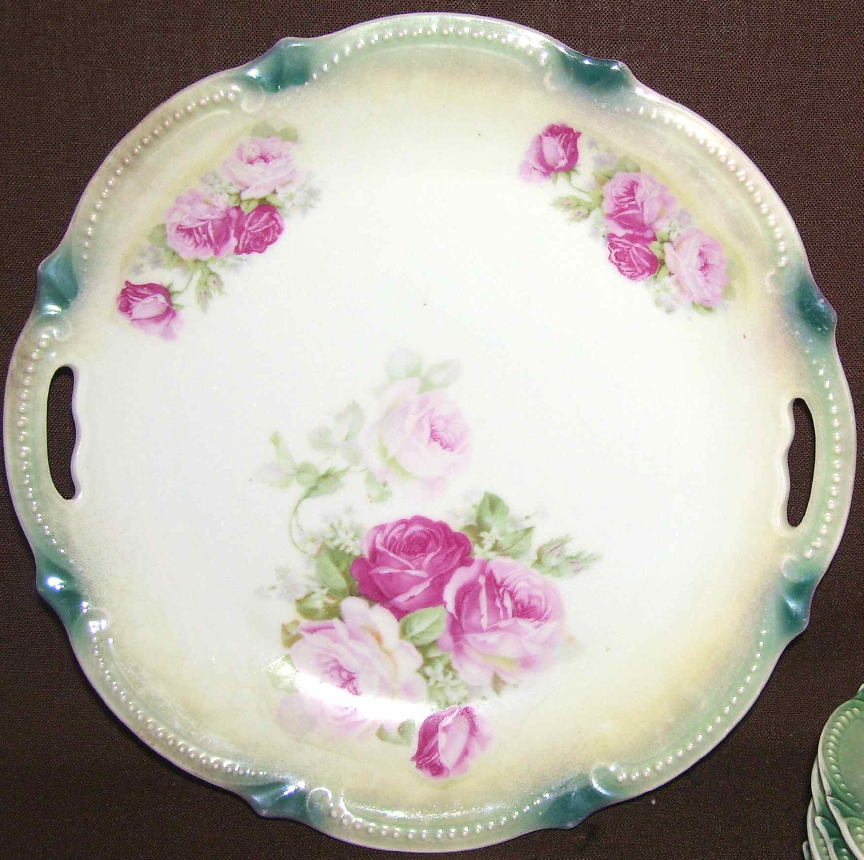KOE77 Handled Cake Plate by Koenigszelt-1