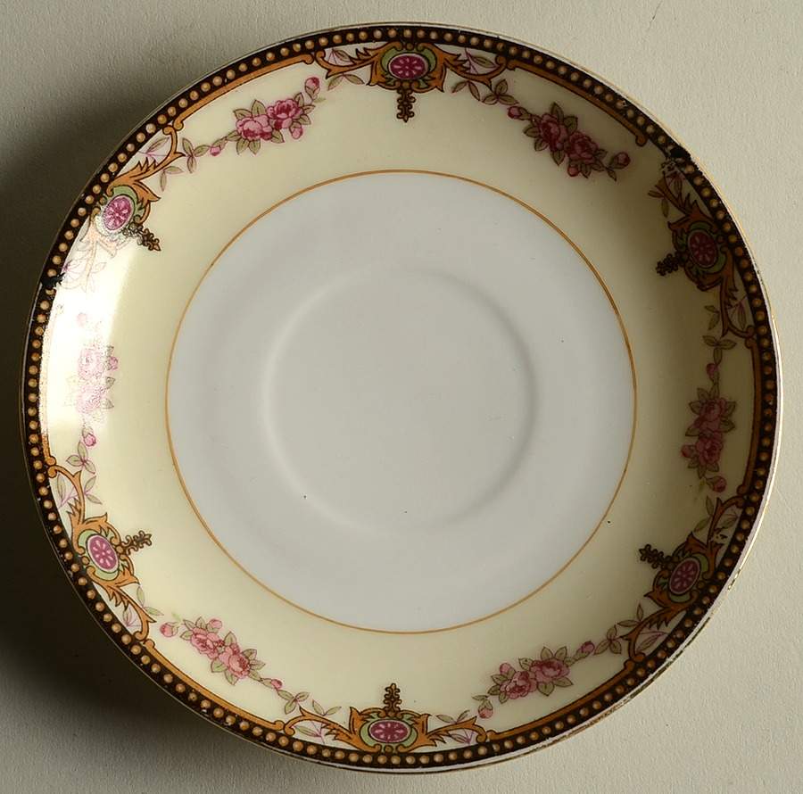 KRE29 Saucer by Krescent (Japan)-1