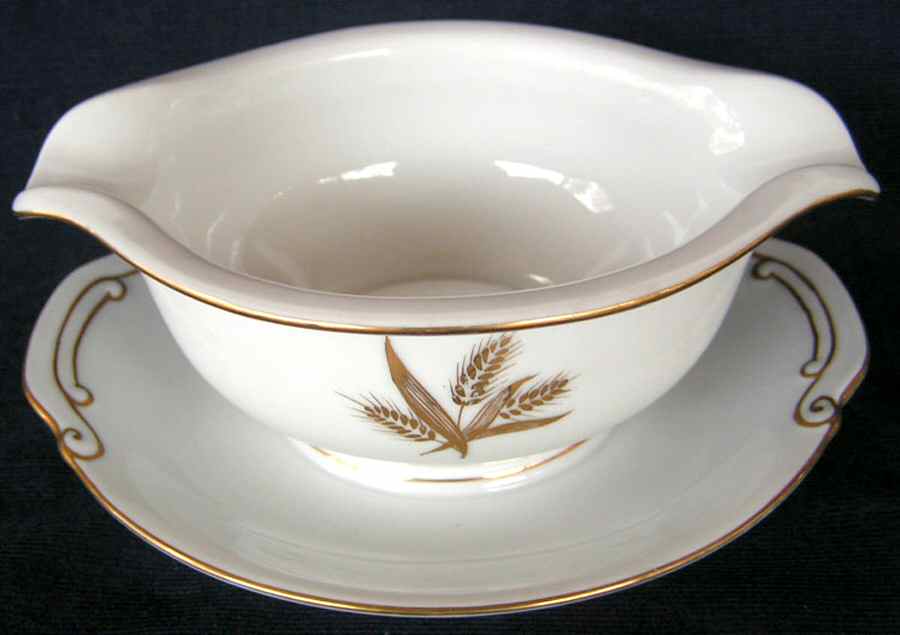 KRN10 Gravy Boat with Attached Underplate by Koran-1
