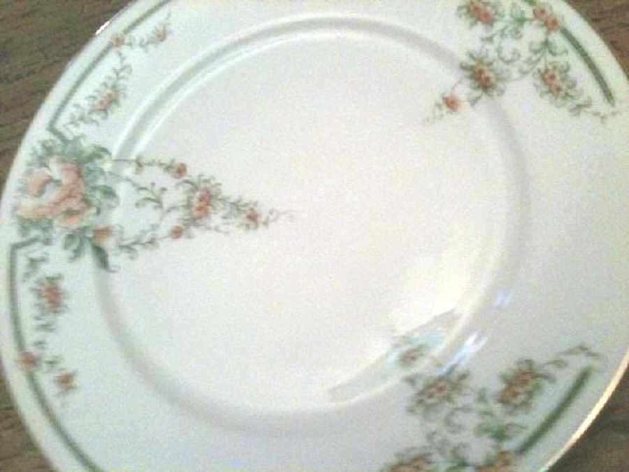 KPM241 Dinner Plate by KPM-1