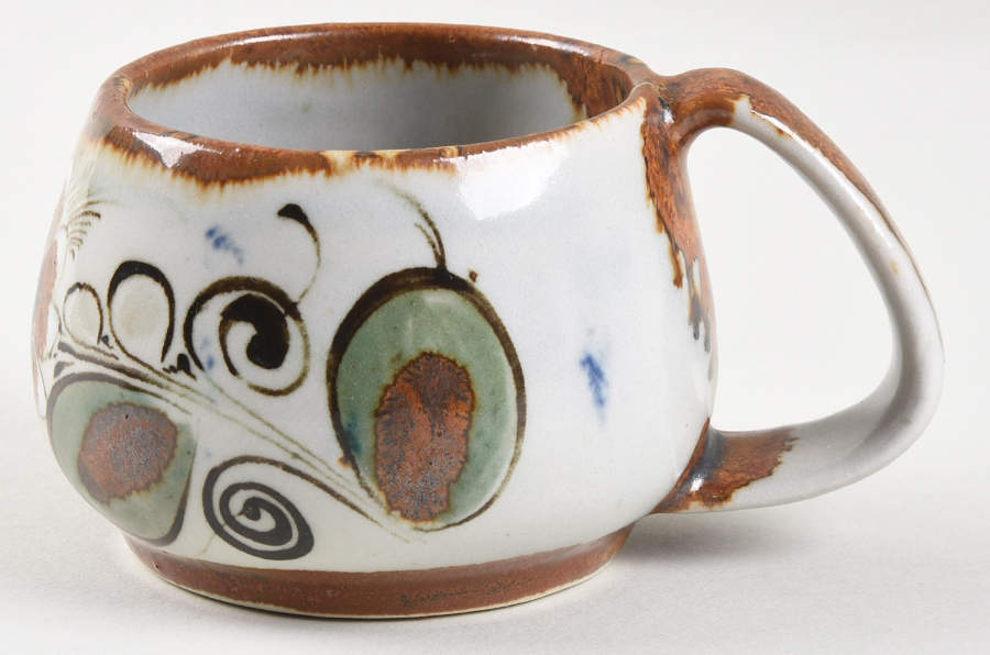 KE13 Mug by Ken Edwards Pottery-1