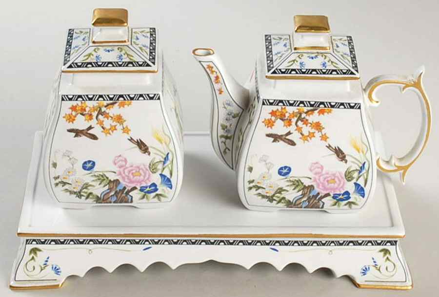 Birds & Flowers of the Orient Creamer & Lid, Sugar & Lid W/Ceramic Stand by Franklin Mint-1