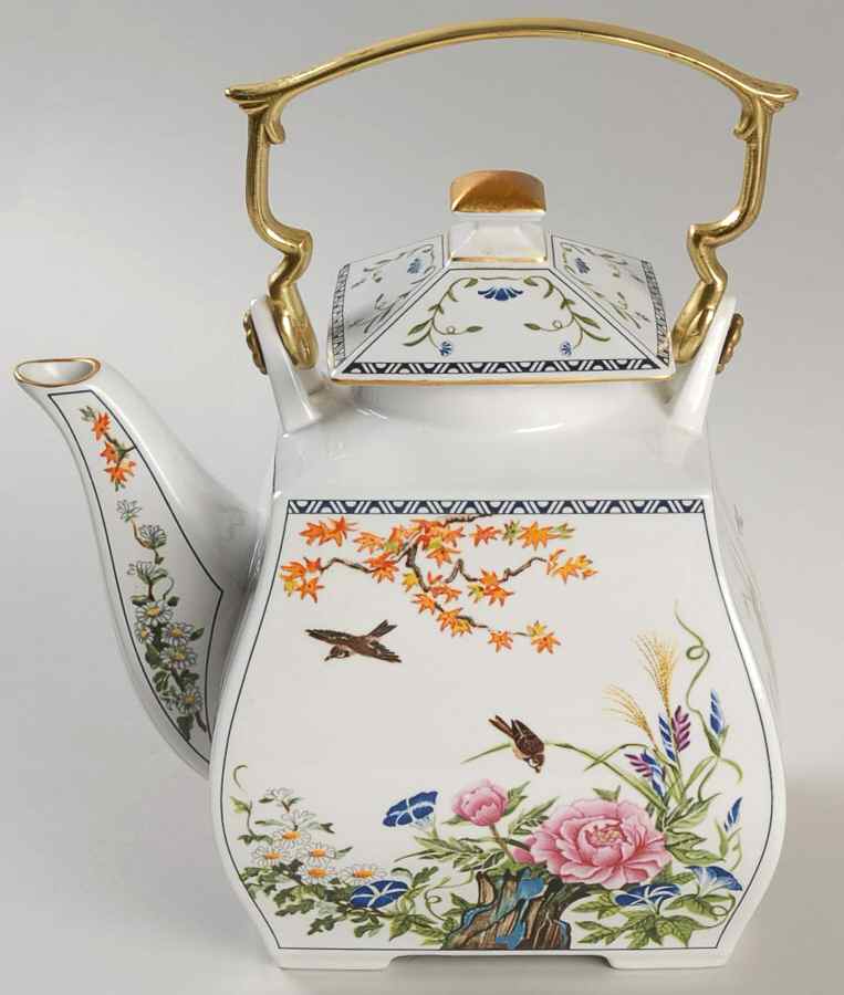 Birds & Flowers of the Orient Teapot & Lid with Removable Top Handle by Franklin Mint-1