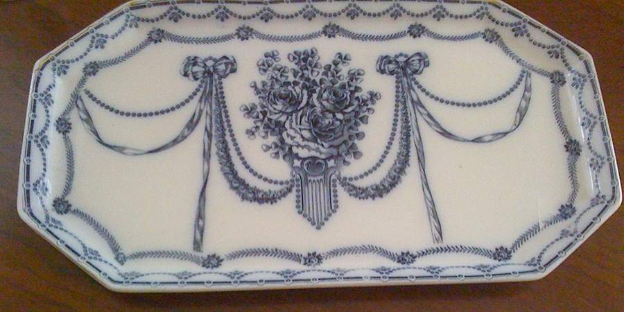Hythe Dresser Tray by Keeling & Co-1