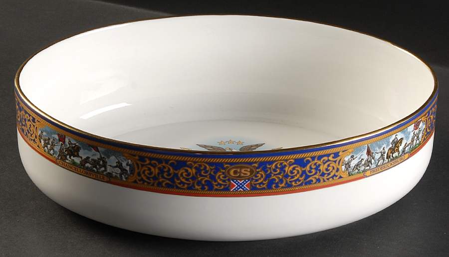 Pride of the Confederacy, The 11" Oval Vegetable Bowl by Franklin Mint-1