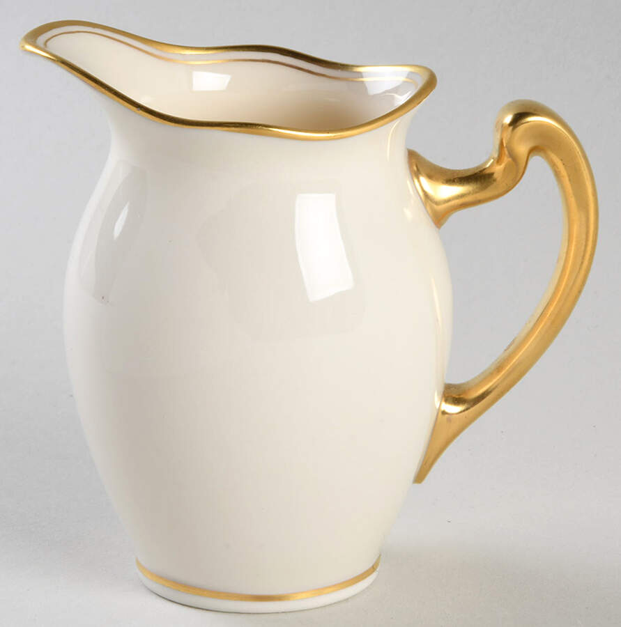 86 Creamer by Lenox-1