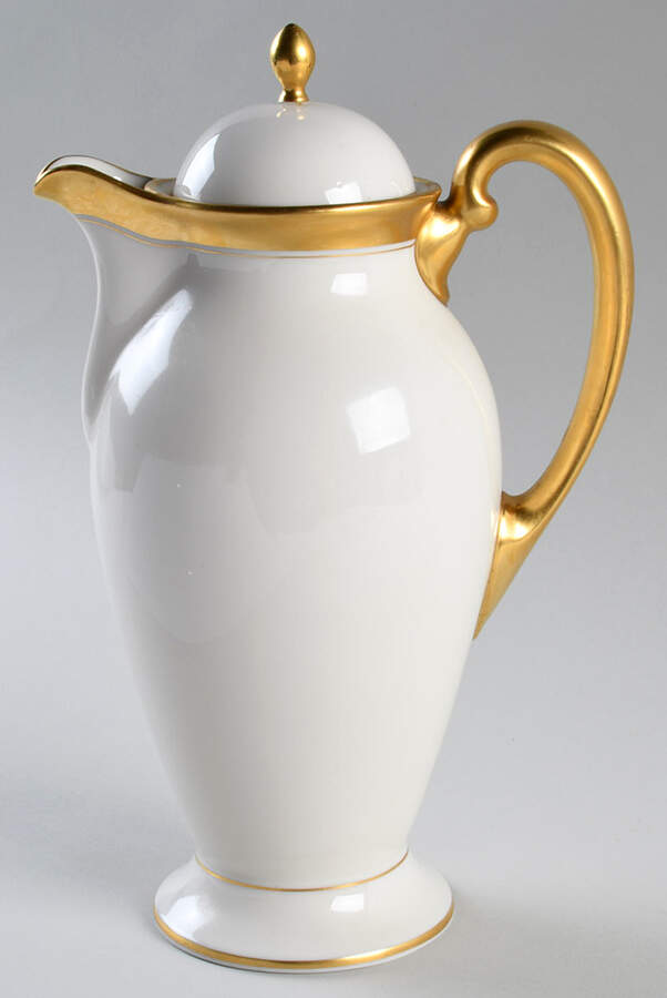 86 1-2 Coffee Pot & Lid by Lenox-1