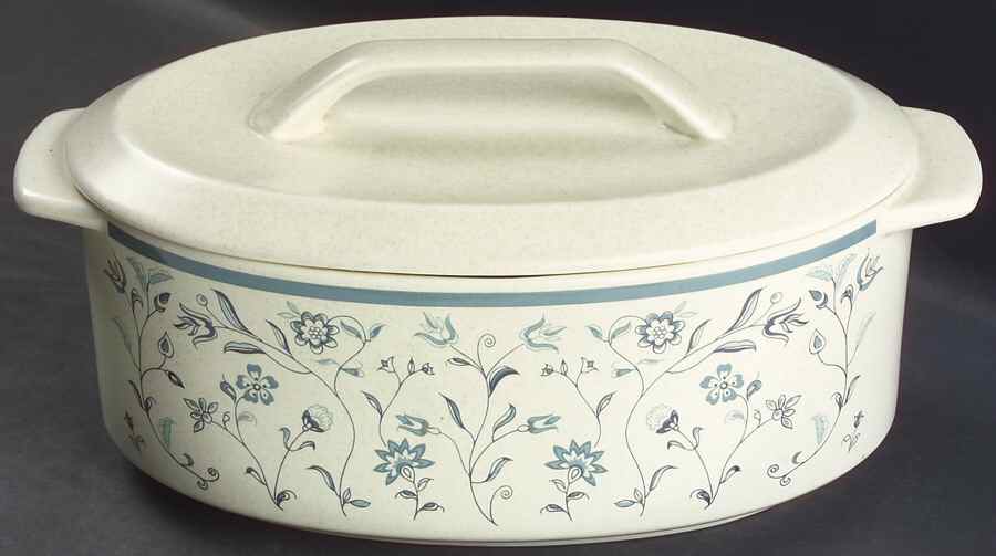 Blue Breeze 2.5 Quart Oval Covered Casserole by Lenox-1