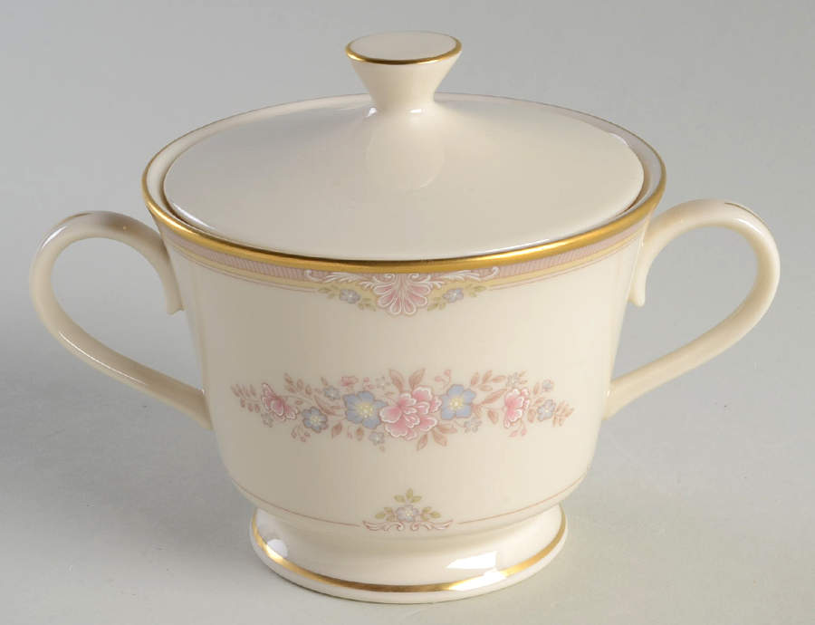 Chesapeake Sugar Bowl & Lid by Lenox-1