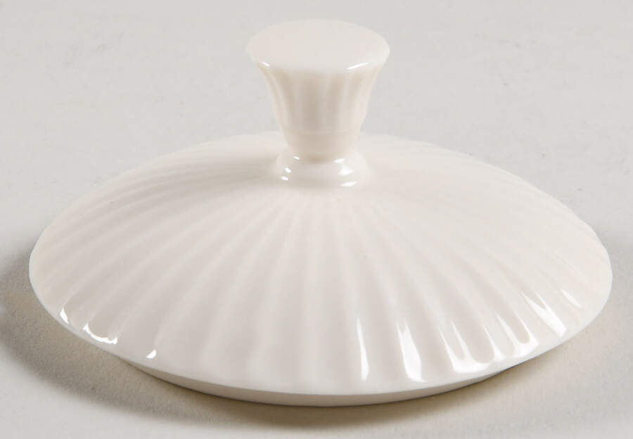 Classic Rose Lid for Sugar Bowl by Lenox-1