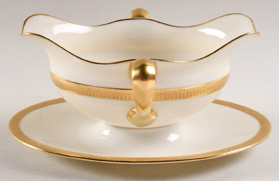 Countess Gravy Boat with Attached Underplate by Lenox-1
