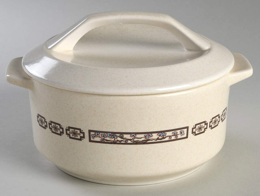 Desert Morn 1.25 Qt Round Covered Casserole by Lenox-1