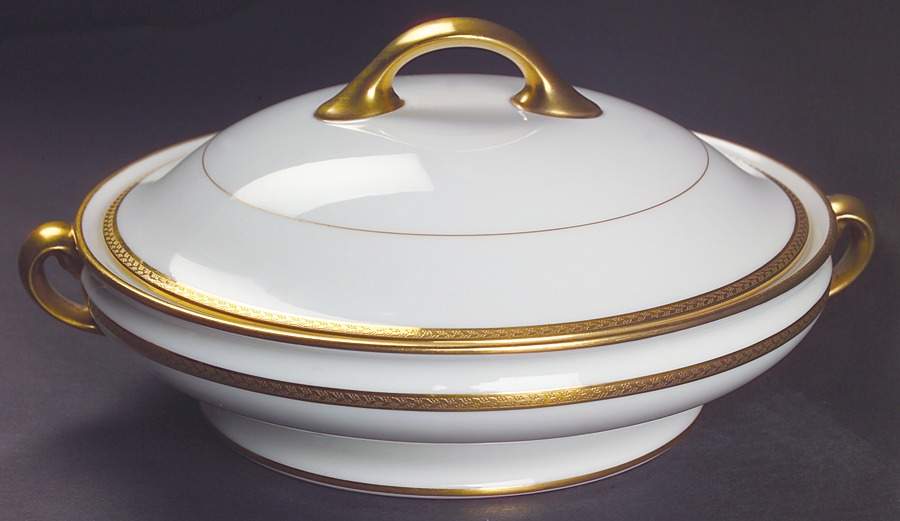 E81 Off White Round Covered Vegetable by Lenox-1