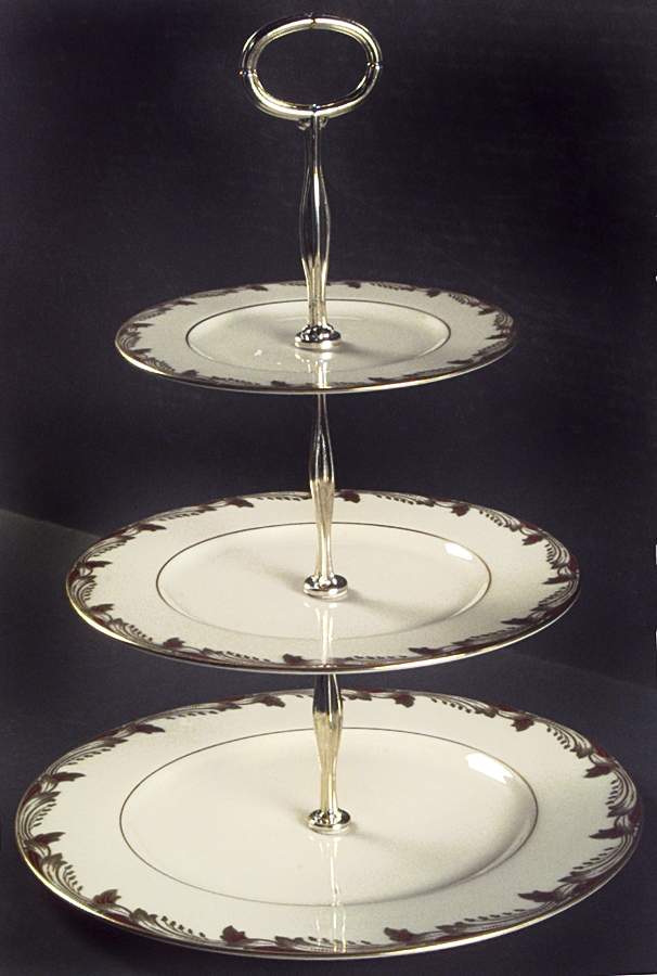 Essex Maroon (Smooth) 13 7/8"-14 1/4" 3-Tiered Serving Tray(DP,SP,BB) HC by Lenox-1
